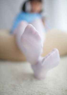 欧美美女双飞_720全集在线观看