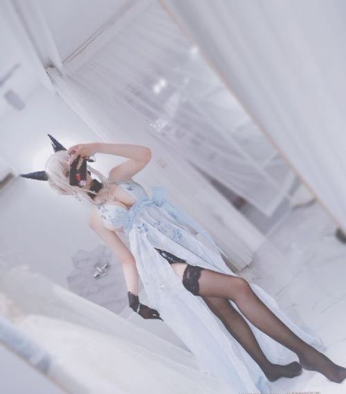 qq头像欧美女生搞怪_国产剧动漫免费观看
